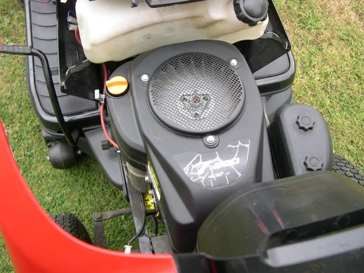 Bluebird (same as Castel Garden) ride-on Mower - Image 3