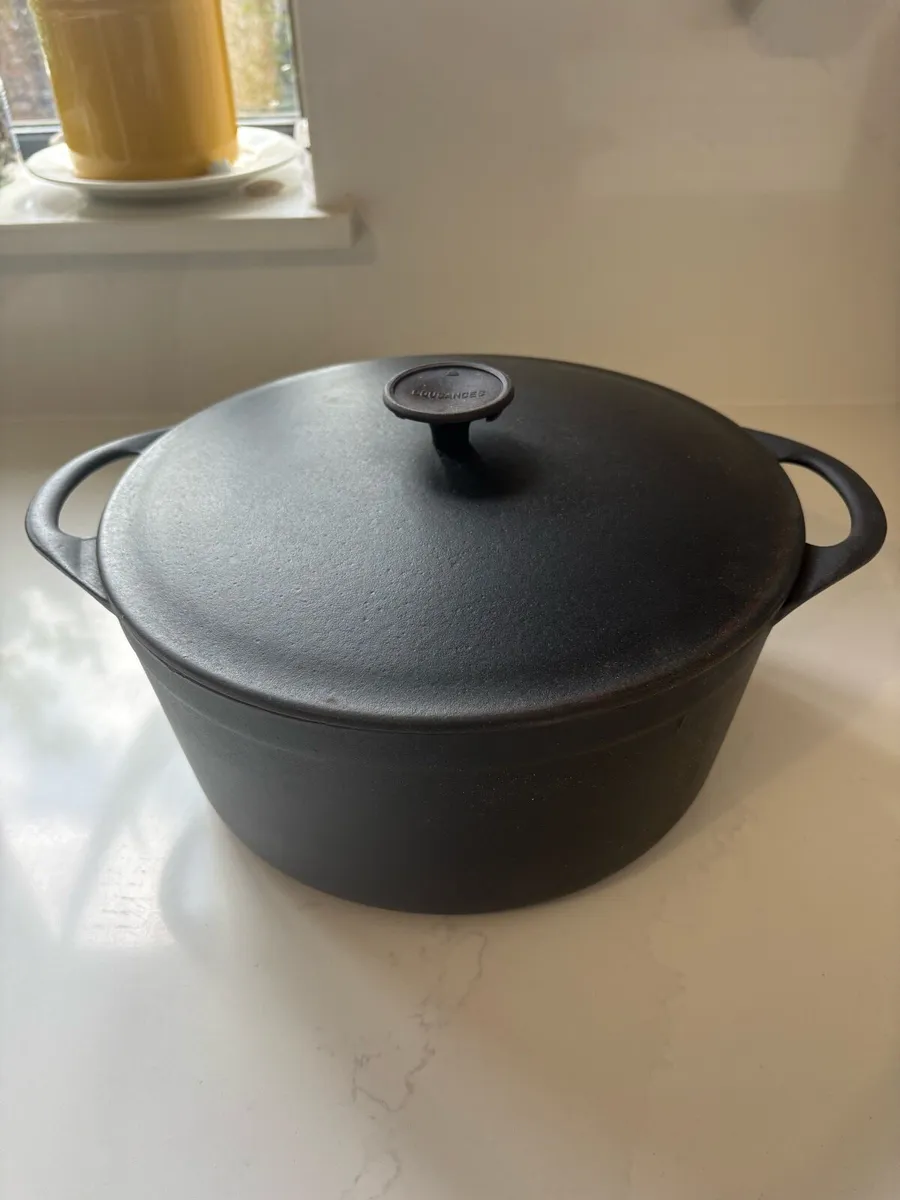 Cousances (le creuset) 24cm Dutch oven/casserole - Image 1