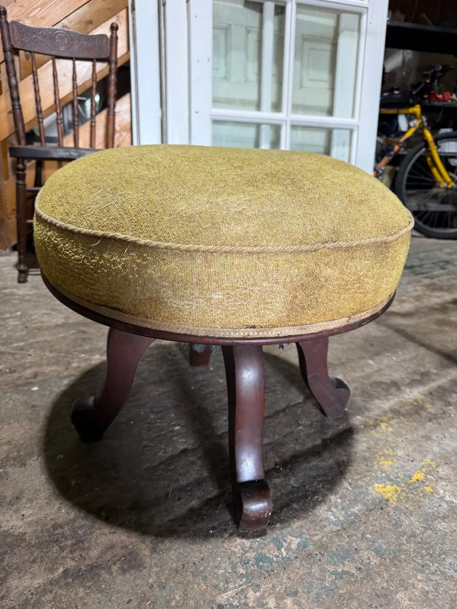 Antique Georgian Piano Stool. - Image 1