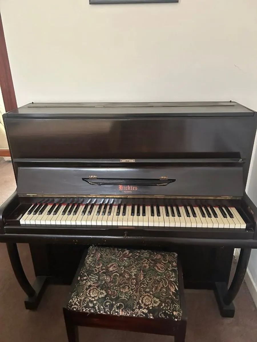 Piano - Image 1