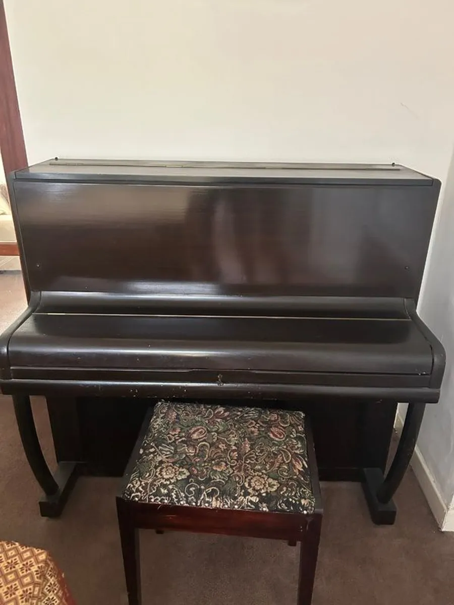 Piano - Image 2