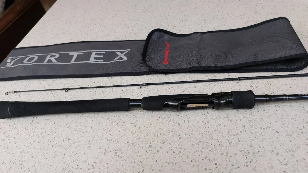 Tenry Vortex 7'6 ML 5-25G Lure rod - Image 3