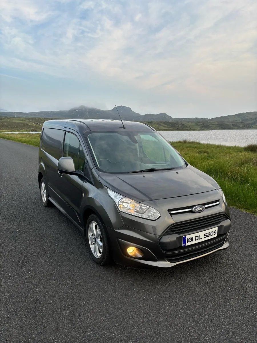 Ford Transit Connect 2018 Limited - Image 1