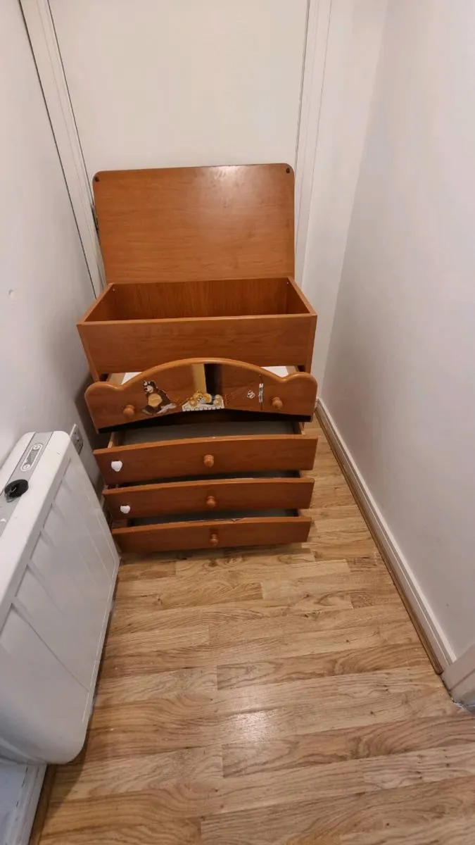 Baby chest of drawers with top storage bo - Image 3