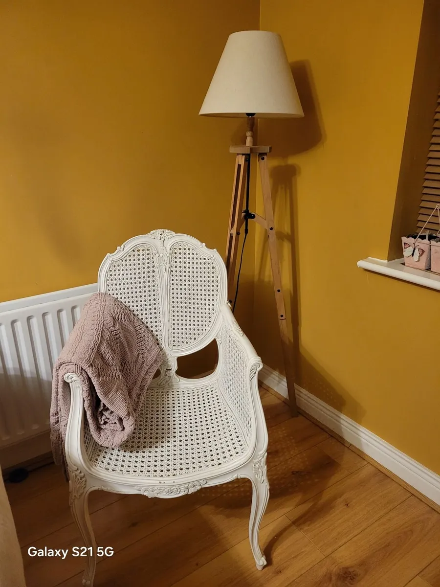 Beautiful Spanish Chair - Image 2