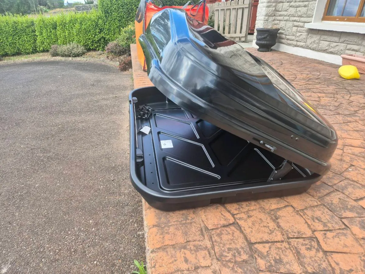 Car roof box - Image 4