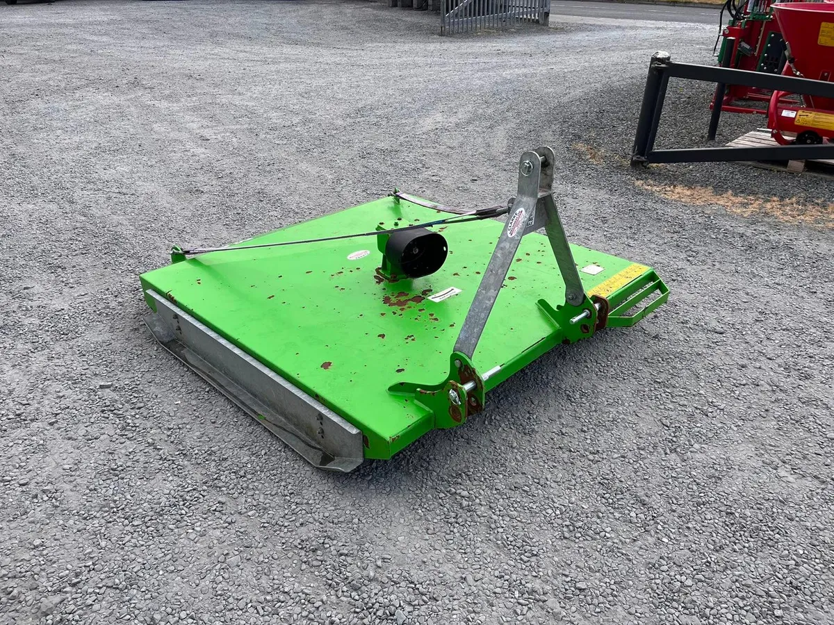 Bannon 6ft Semi-Offest Pasture Topper - Image 1