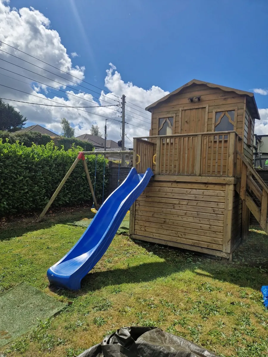 Wooden play tower - Image 2