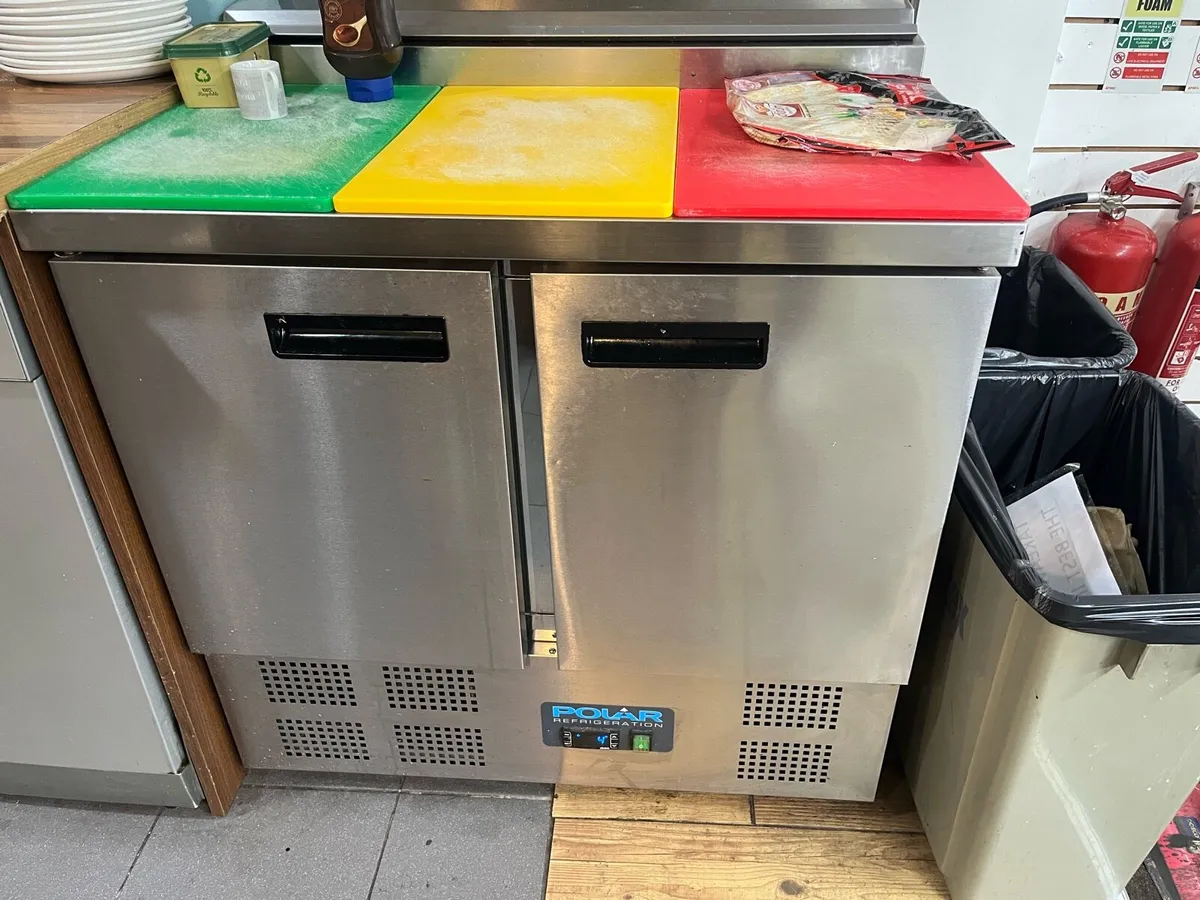 Polar prep counter 256Lt fridge - Image 1