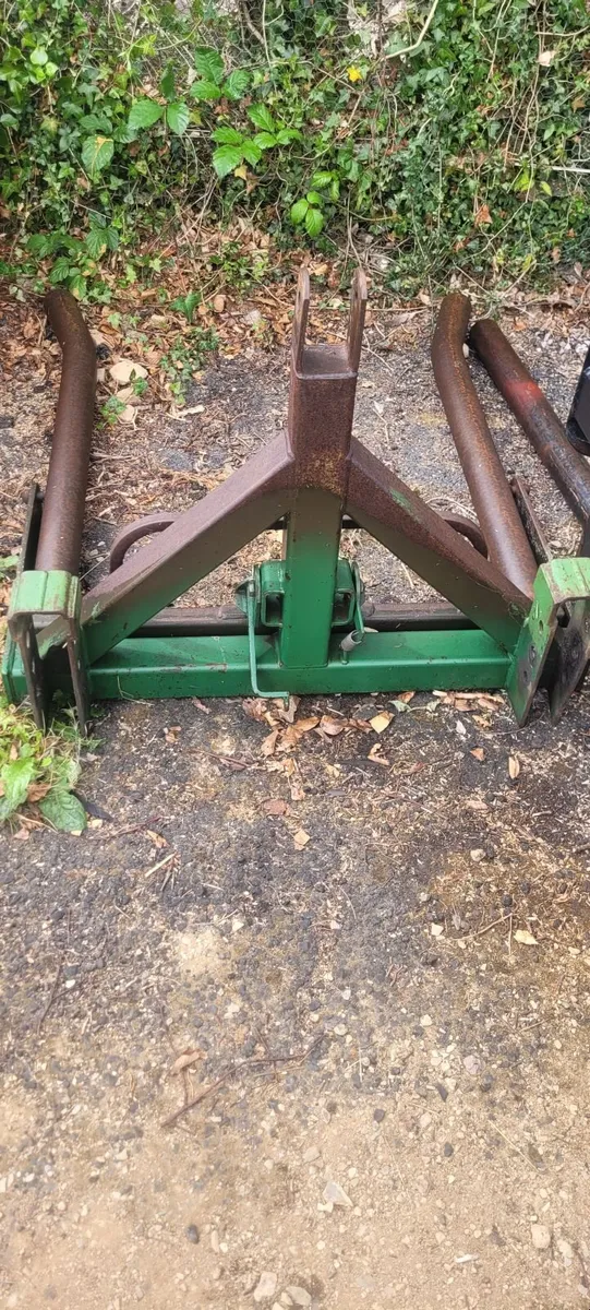 S/H Implements - Image 2