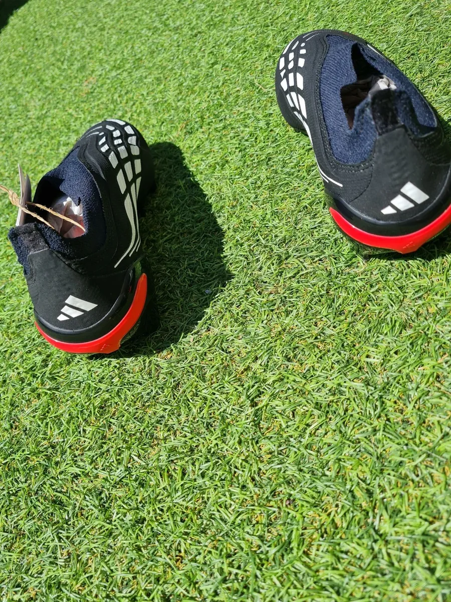 Adidas Laceless Boots UK6.5 Price negotiable!!! - Image 2