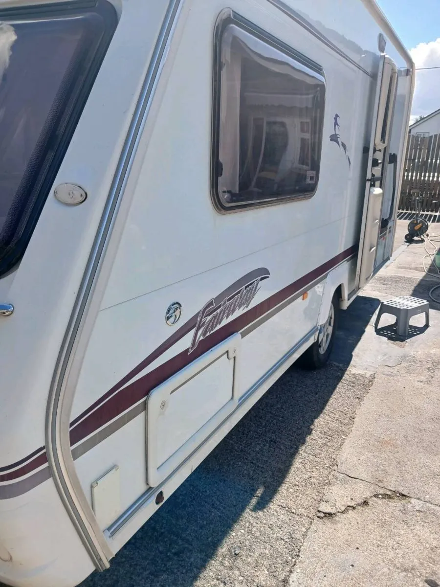 Caravan - Image 4