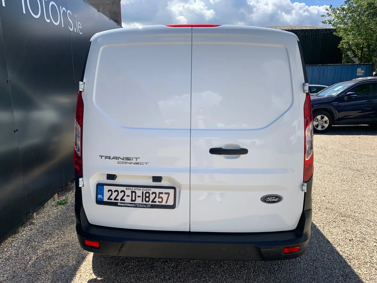 FORD TRANSIT CONNECT 1.5 TDCI 3 SEATER - Image 4