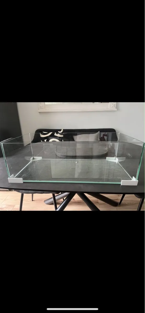 Ciano 34L Turtle Aquarium - Image 1