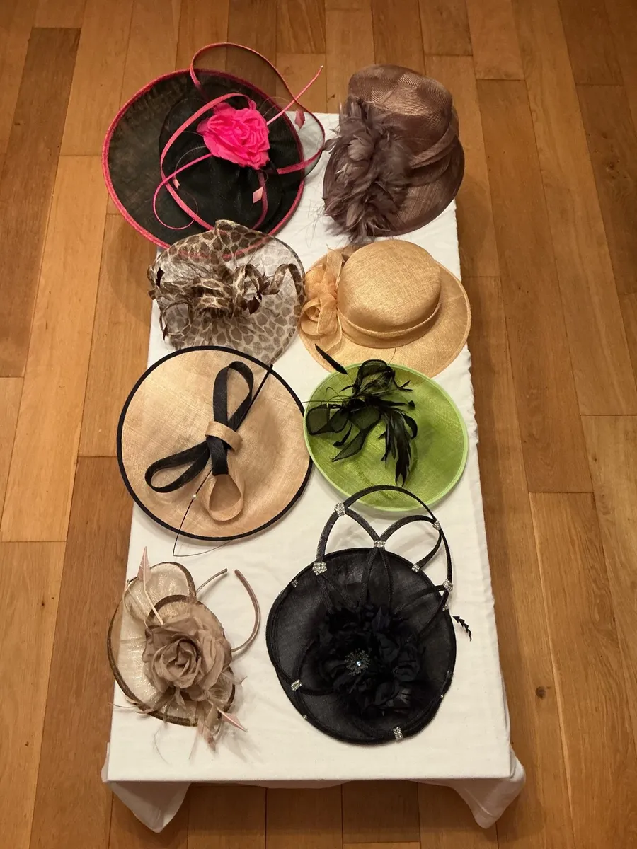 Ladies fashion hats. - Image 3