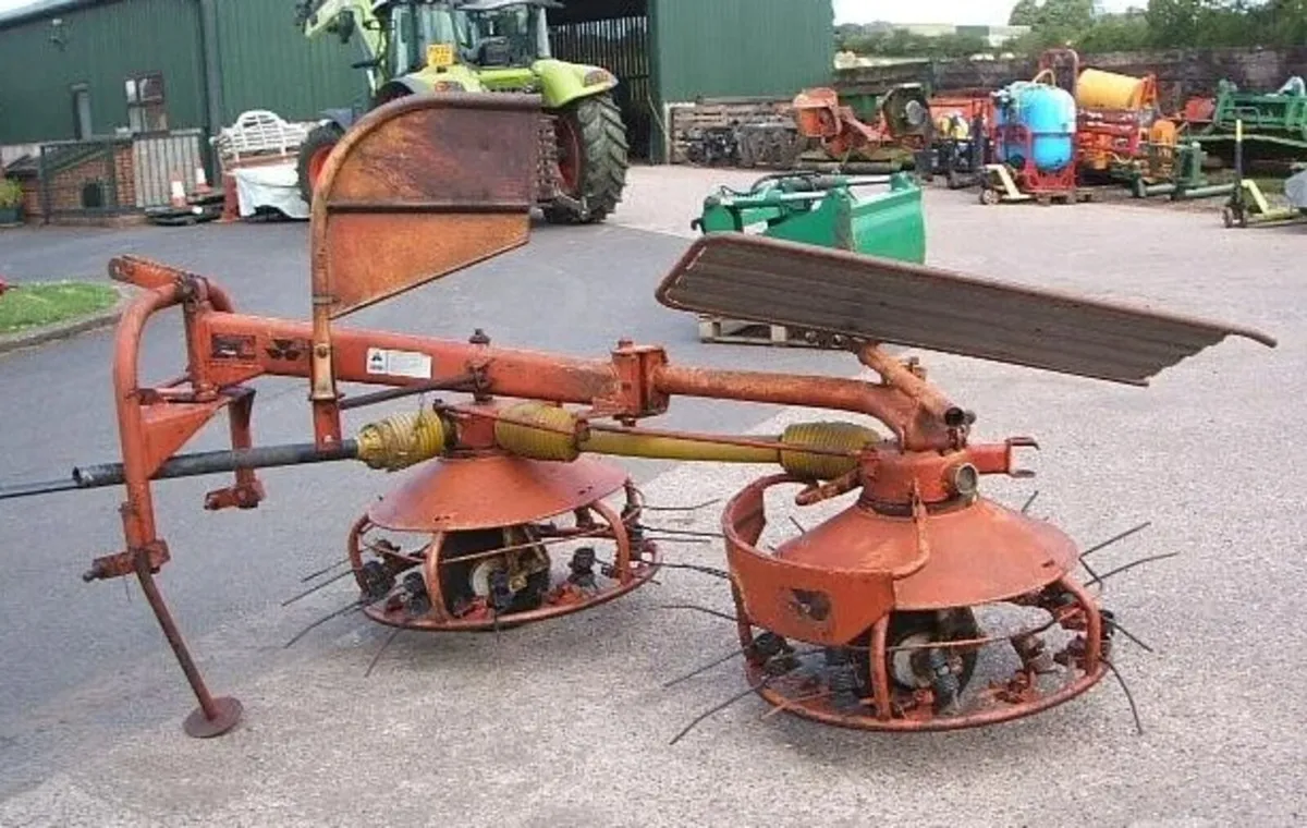 PZ 360 HAYBOB - Image 1