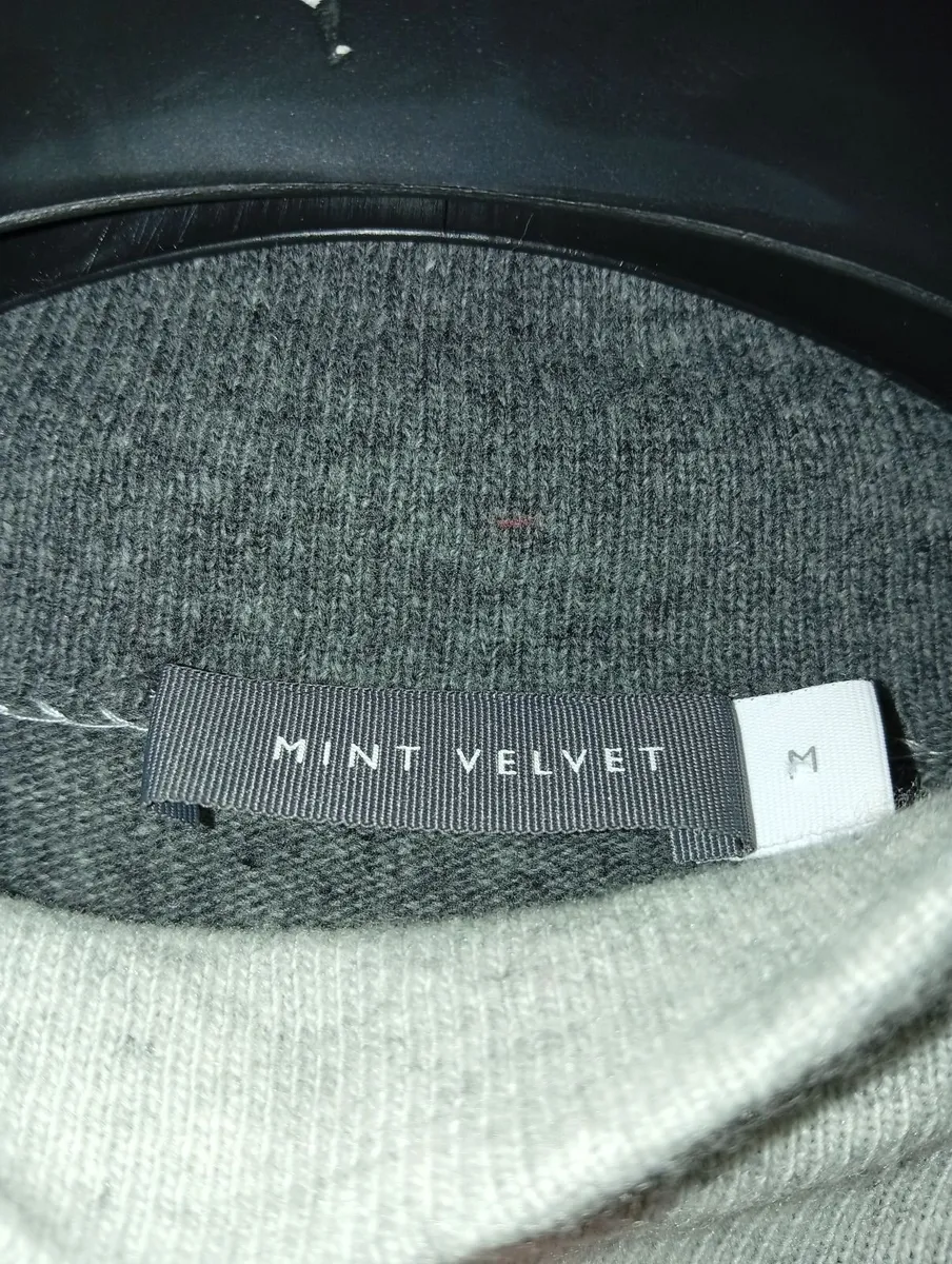 Women's jumper - Image 3