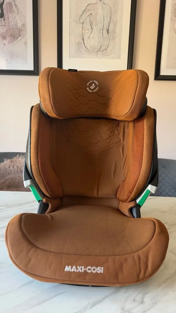 Maxi Cosi Kore Pro i-Size High Back Booster - Authentic Cognac - Image 1