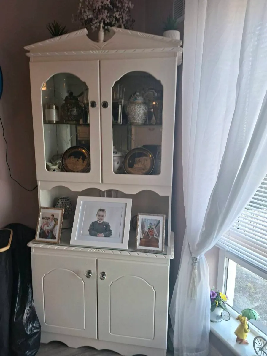 Beautiful Dresser - Image 1