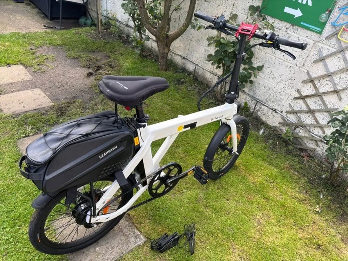 Enquie p20 folding e-bike for sale . - Image 2