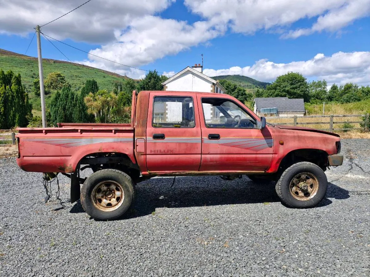 Toyota Hilux - Image 1