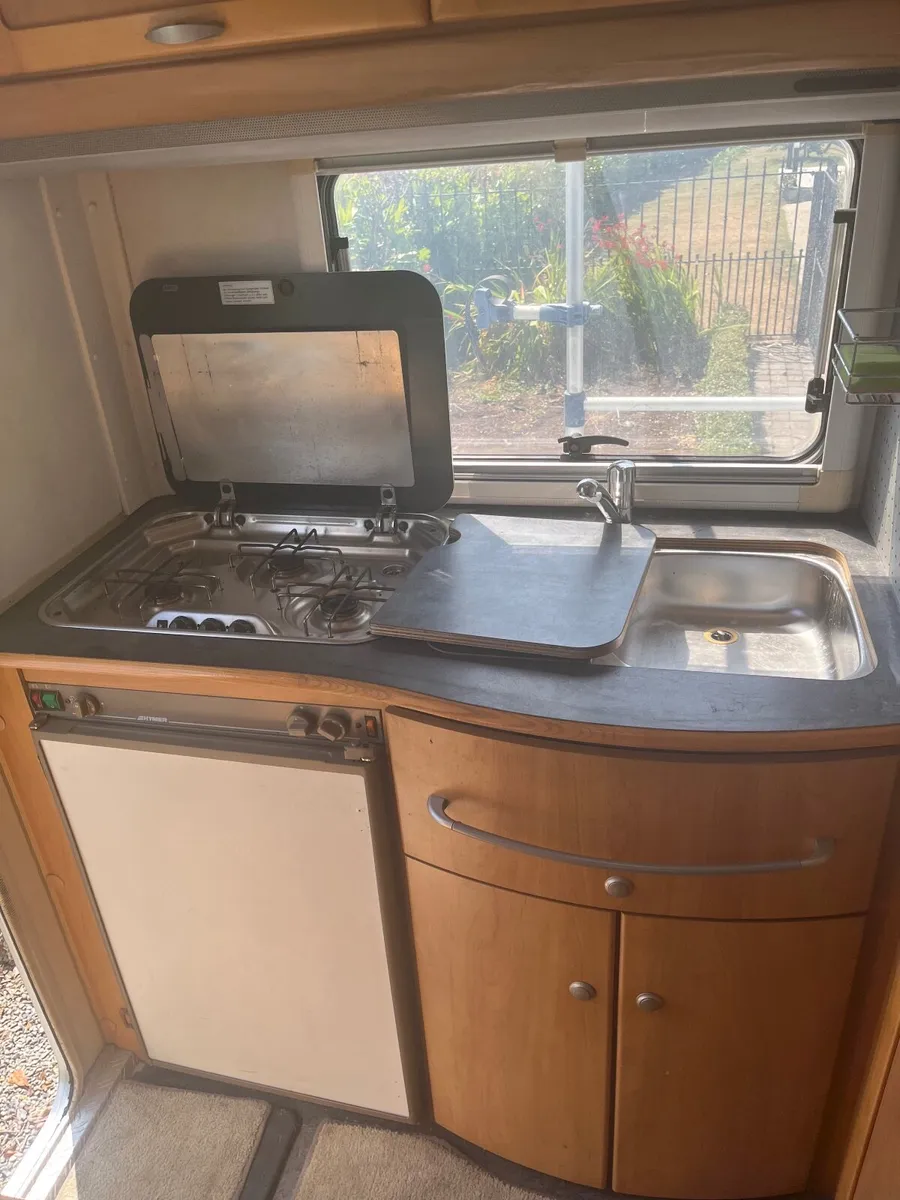 Camper - Image 3