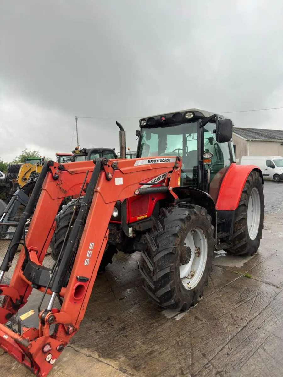 Massey Ferguson 5455 - Image 2