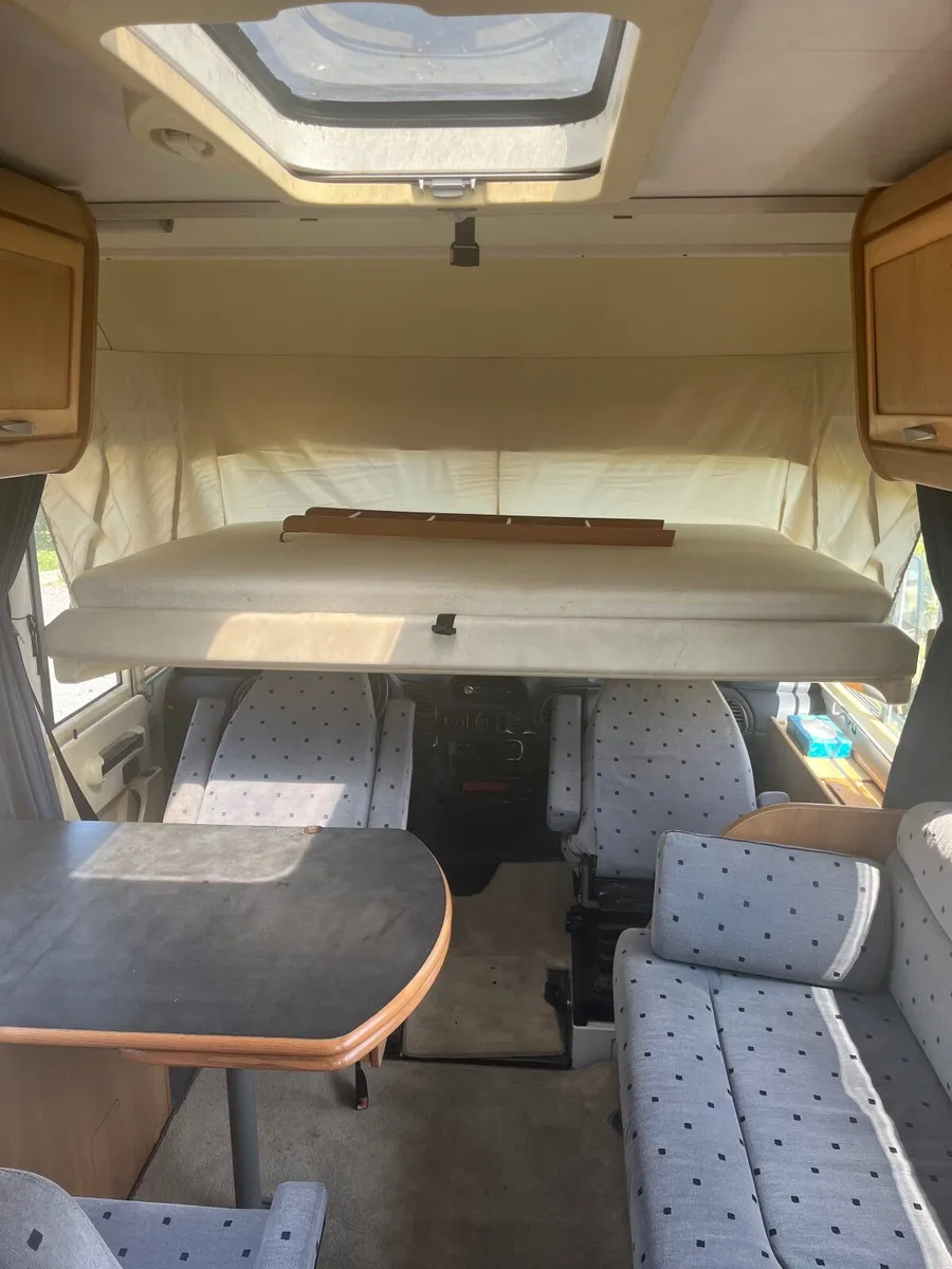 Camper - Image 4