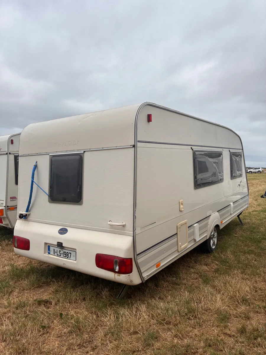 4 berth Bailey caravan - Image 2