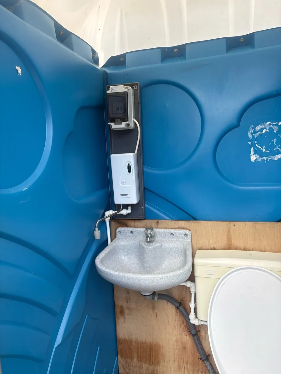 Mains portable toilet - Image 2