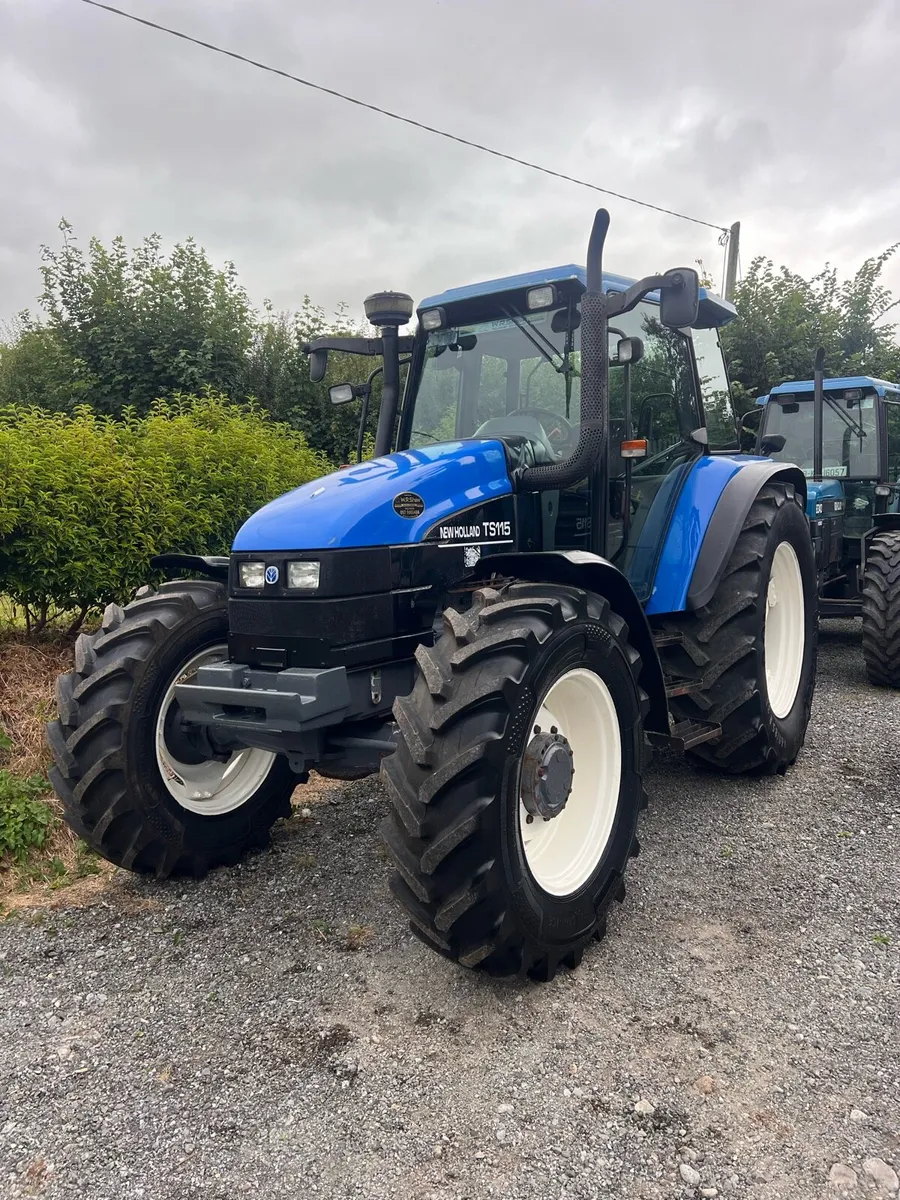 TS115 New Holland - Image 1
