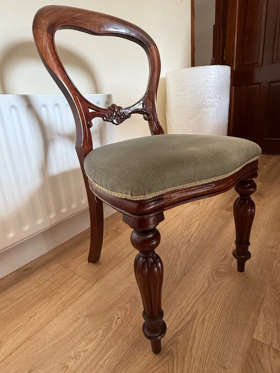 Mahogany Extending Dining Table - Image 3