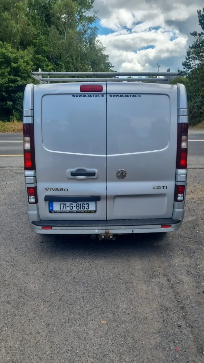 Vauxhall Vivaro 2017 - Image 2