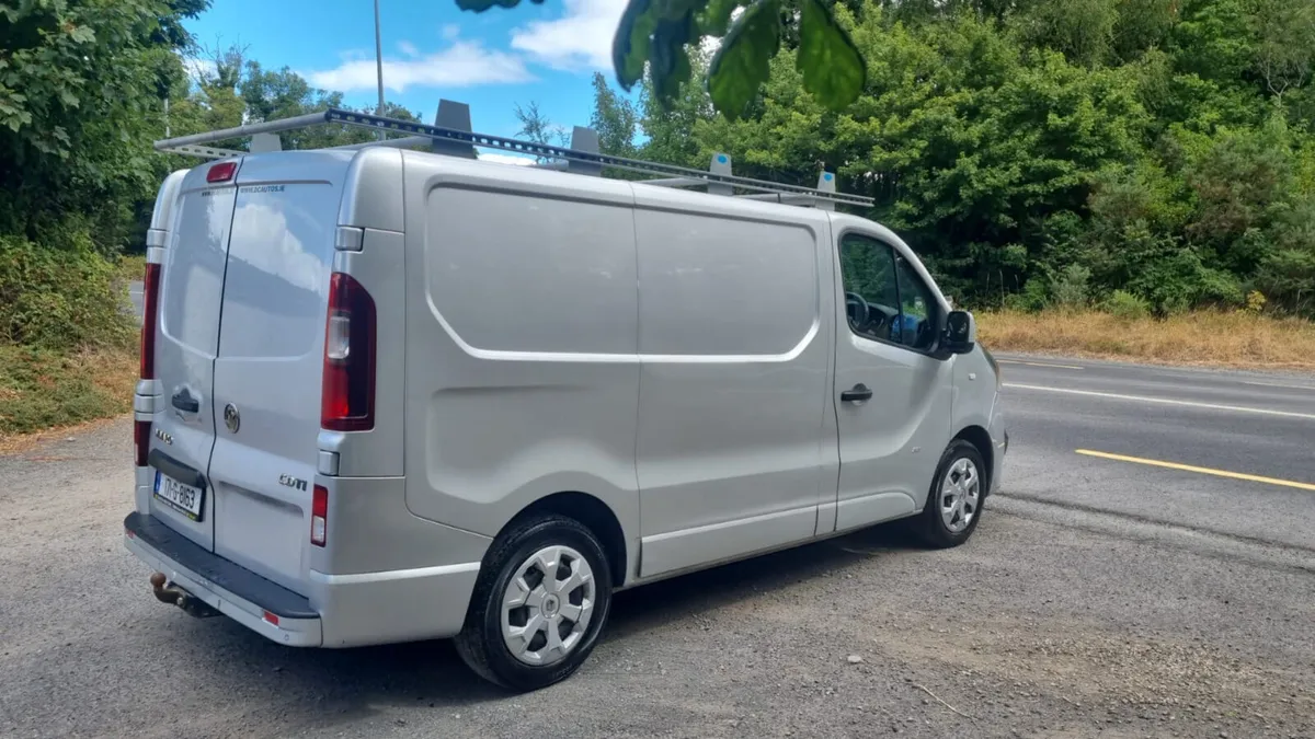 Vauxhall Vivaro 2017 - Image 3