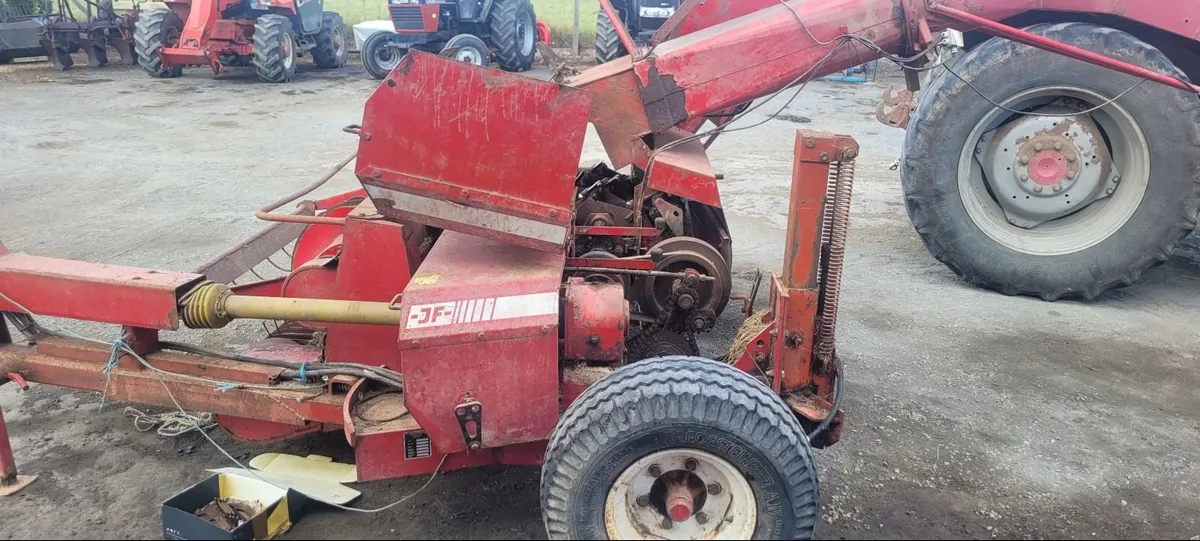 JF 900  Harvester - Image 3