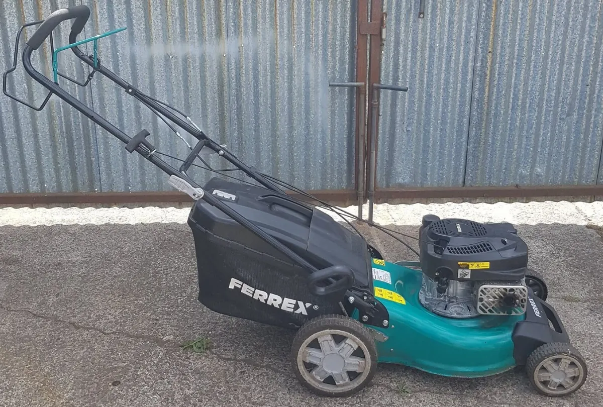 FERREX SELF-DRIVE LAWNMOWER - FOR SALE - Image 3