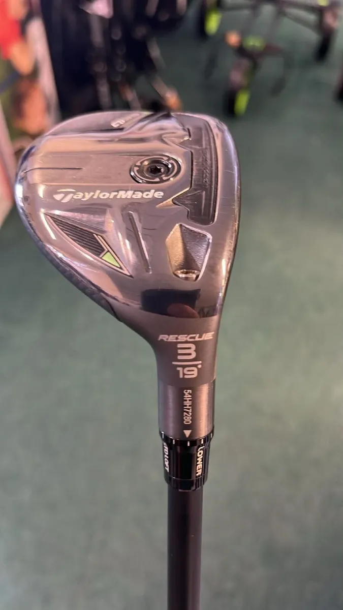 Taylormade Qi35 3(19') HY Fujikura Stiff Only €185 - Image 2