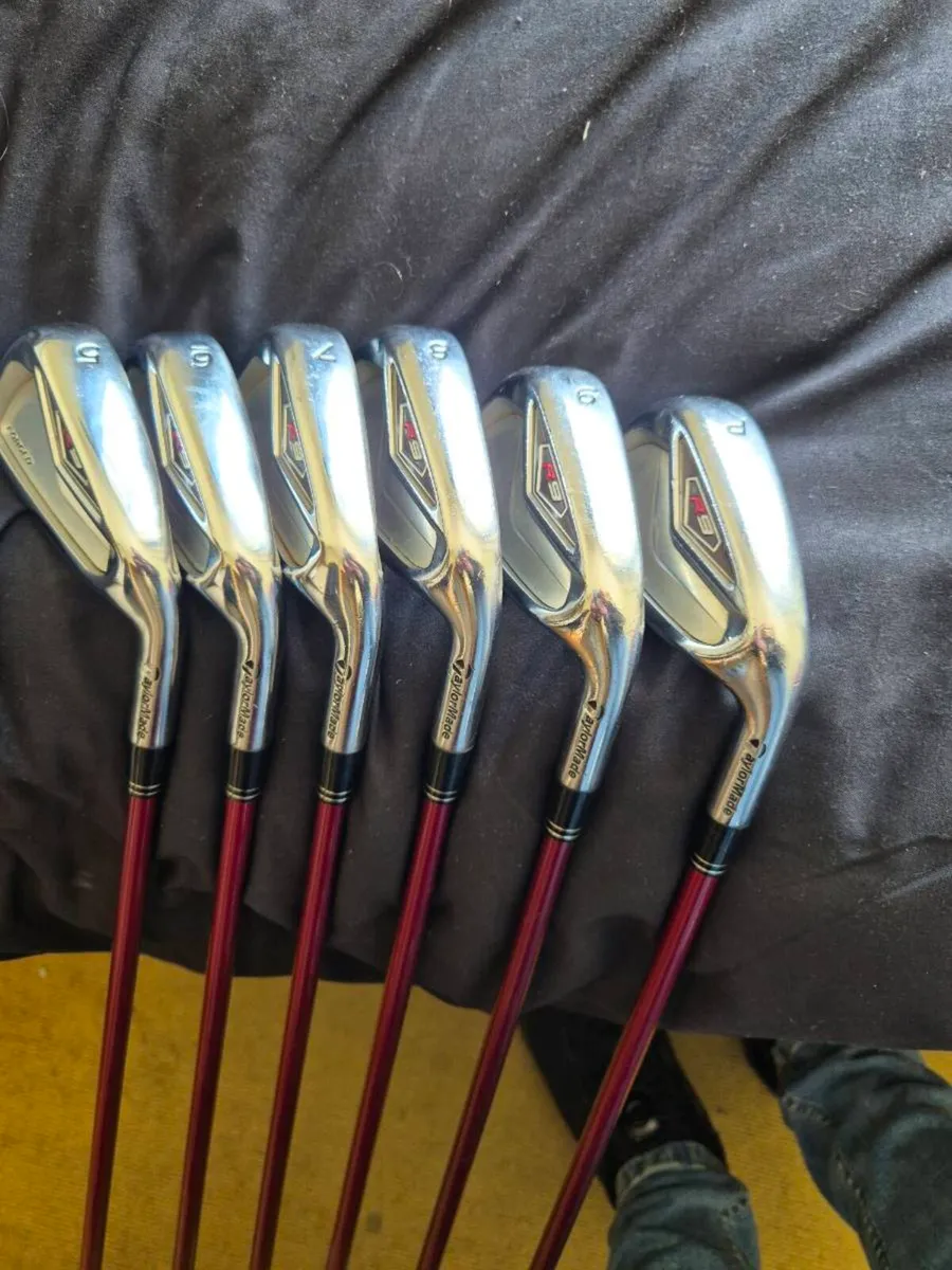 TaylorMade R9 Iron Set 5 to PW - Image 2