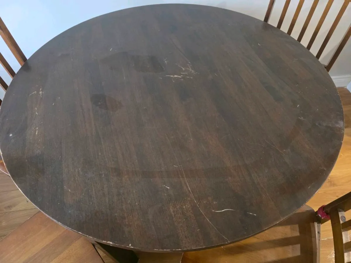 table and 4 chairs - Image 2