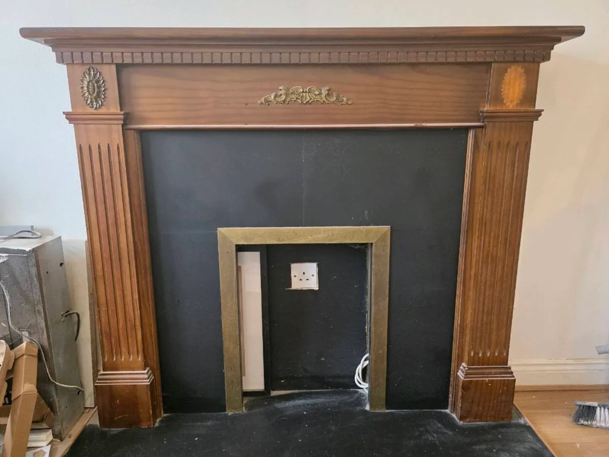 fireplace surround