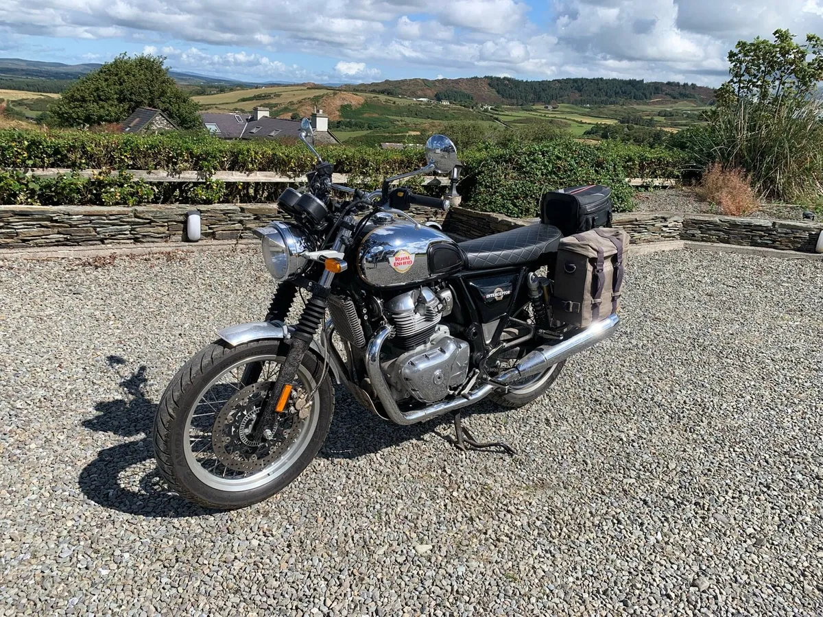 ROYAL ENFIELD Interceptor 2020 - Image 2