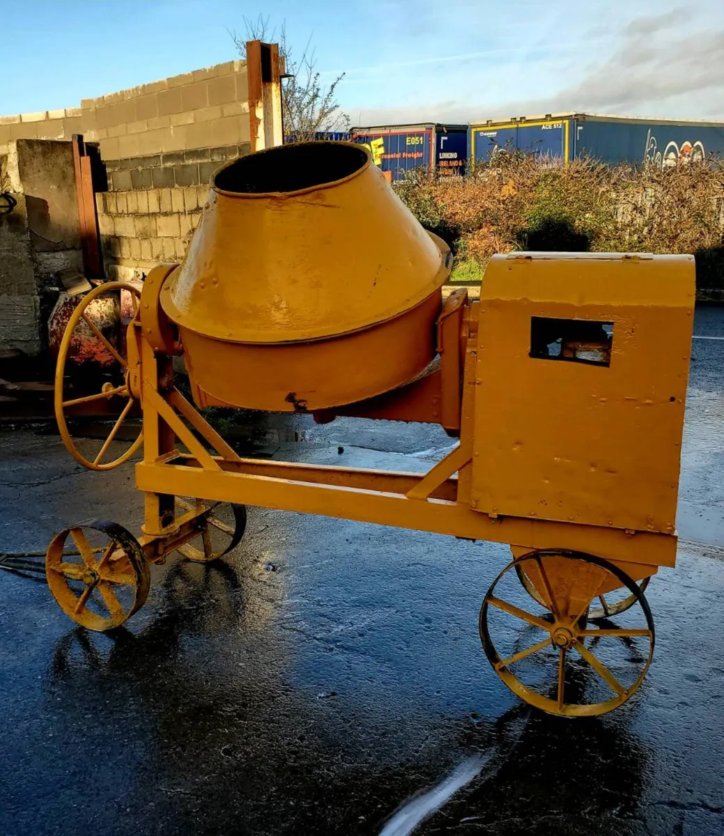 Benford cement mixer - Image 1