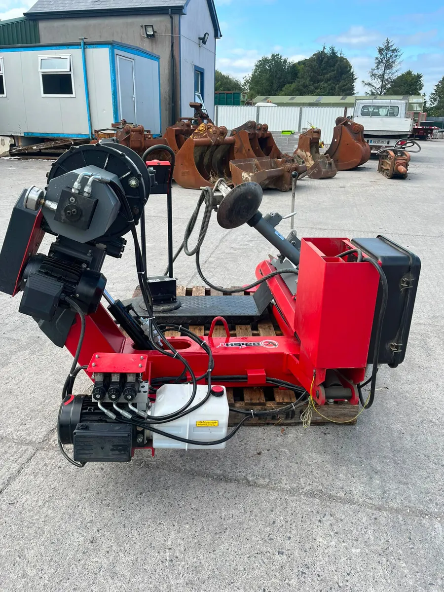Heavy goods tyre changer machine - Image 3