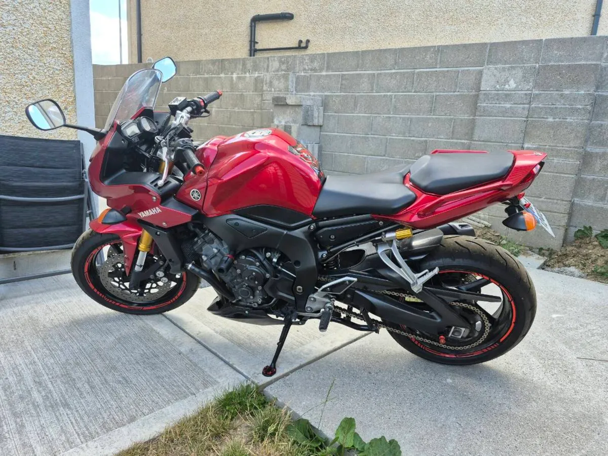 Yamaha FZ1 Fazer 1000 - Image 2