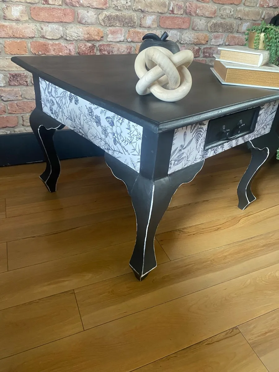 Side table/coffee table - Image 4