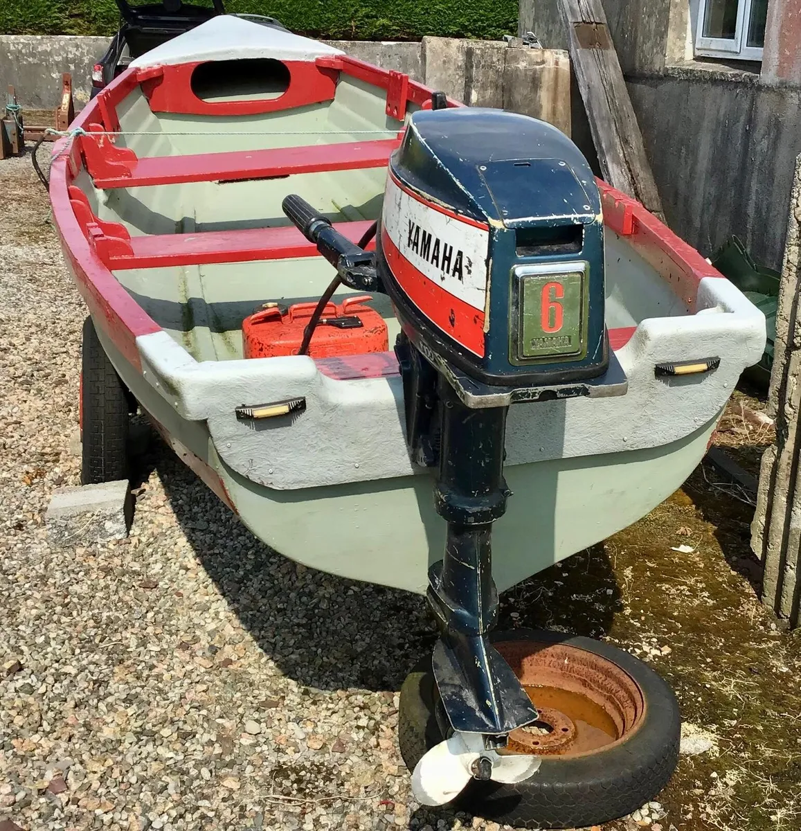 Boat 18ft fibreglass lake boat - Image 2
