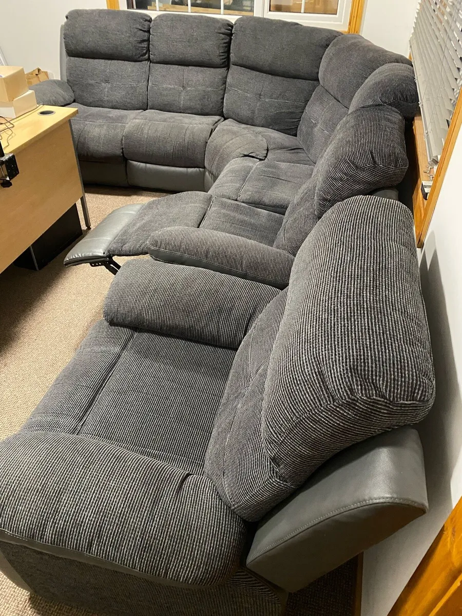 Corner couch and separate recliner - Image 1