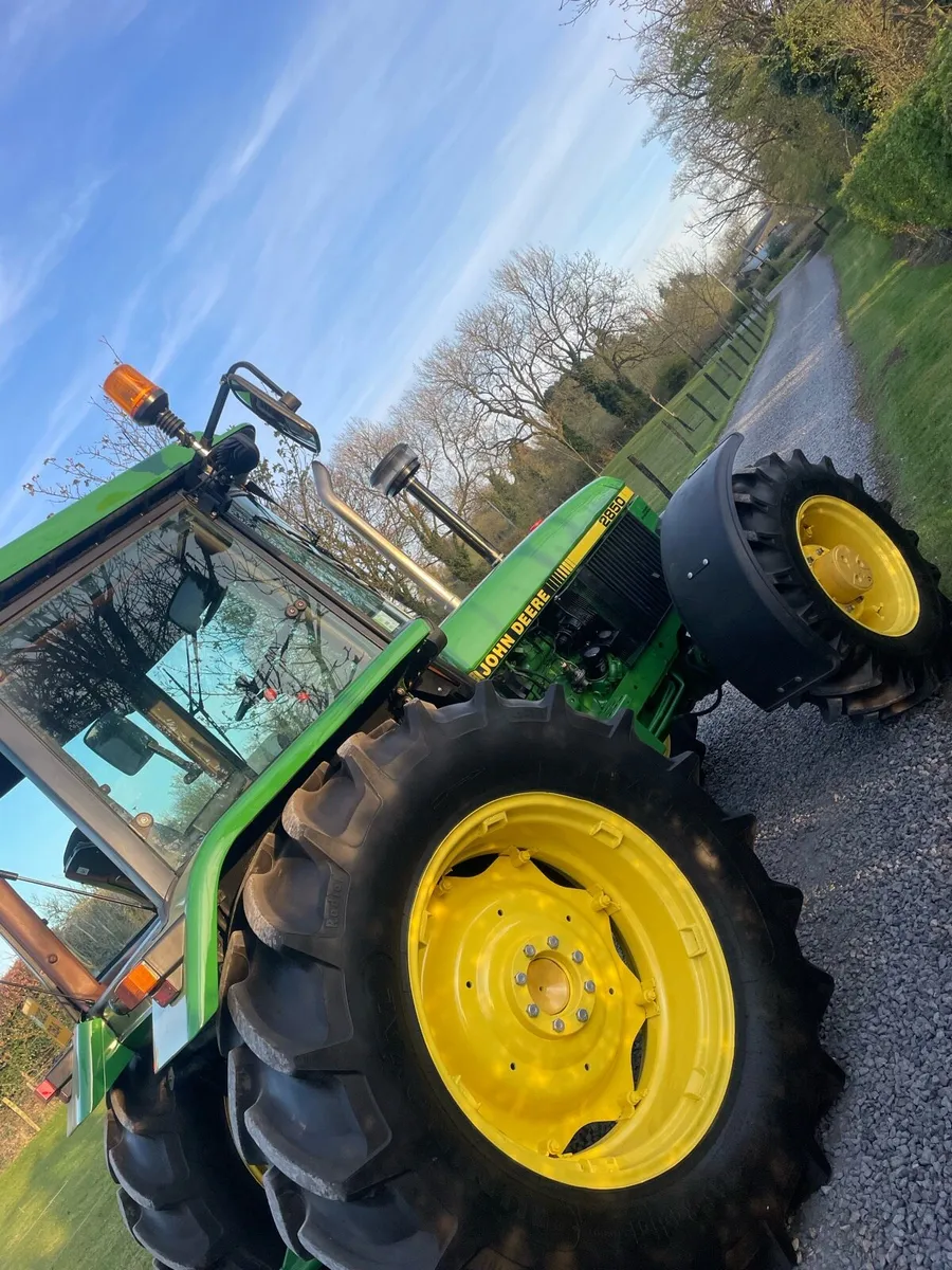 John Deere 2850 - Image 4