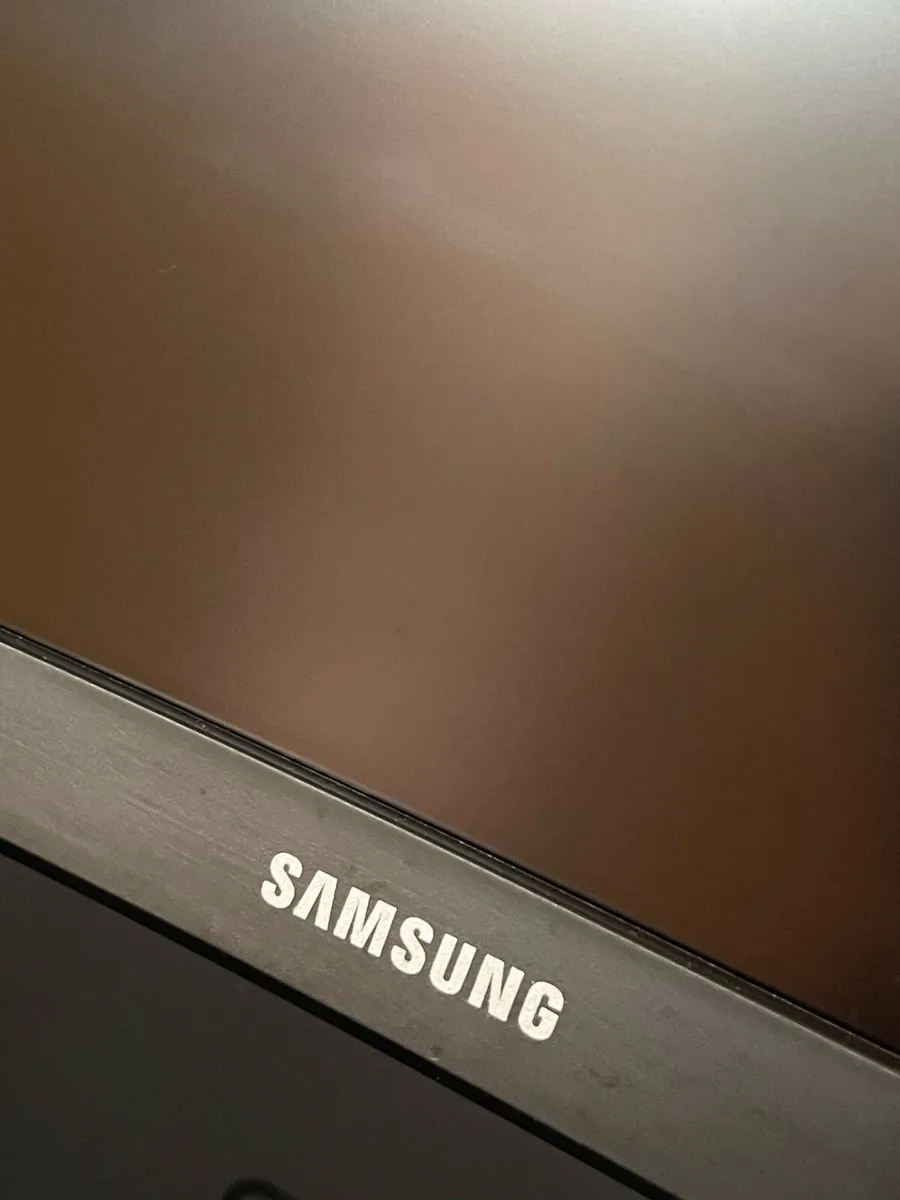 Samsung G5 32inch Curved Gaming Monitor - Image 3