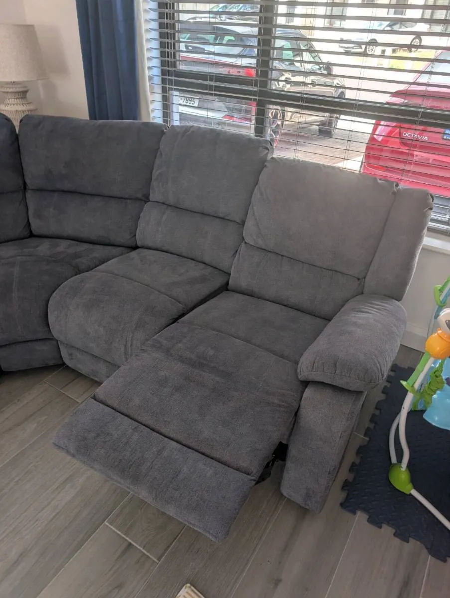 Grey Reclining Corner Suite - Image 4
